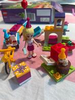Lego Friends 41111 - Feesttrein, Kinderen en Baby's, Speelgoed | Duplo en Lego, Ophalen of Verzenden, Zo goed als nieuw, Complete set