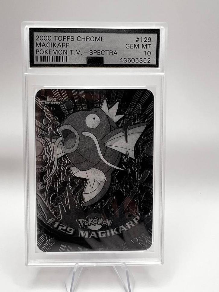 2000 Topps Chrome Magikarp - Spectra metal card, Hobby en Vrije tijd, Verzamelkaartspellen | Pokémon, Zo goed als nieuw, Losse kaart