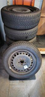 Vier sets velgen +banden voor Mondeo, Focus,Swift en VW UP, Auto-onderdelen, Banden en Velgen, Ophalen, Gebruikt, 15 inch, Winterbanden