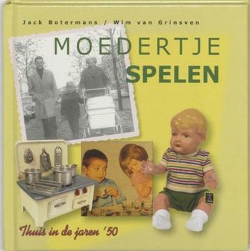 2 BOEKJES MOEDERTJE SPELEN EN DINKY TOYS EN ANDERE JONGENS D beschikbaar voor biedingen