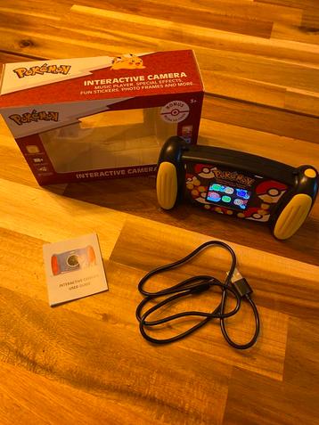 Pokemon camera with games beschikbaar voor biedingen