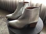 Dames enkel laarsjes zilver, Ophalen of Verzenden, Zo goed als nieuw, Overige kleuren