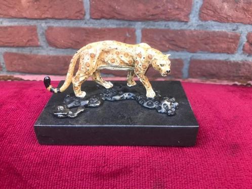 Weens brons: fraai beeldje van een jachtluipaard, Antiek en Kunst, Kunst | Beelden en Houtsnijwerken, Ophalen of Verzenden