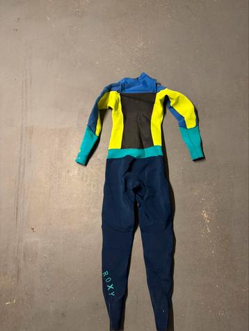 Roxy wetsuite, 3.2, maat 6 beschikbaar voor biedingen