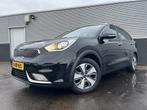 Kia Niro 1.6 GDi Hybrid DynamicLine Navigatie, Achteruitrijc, Euro 6, 2 kWh, Leder en Stof, Zwart