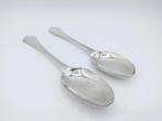 2 Zilveren lepels, Zwolle, 18e eeuws, Antiek en Kunst, Antiek | Bestek, Verzenden