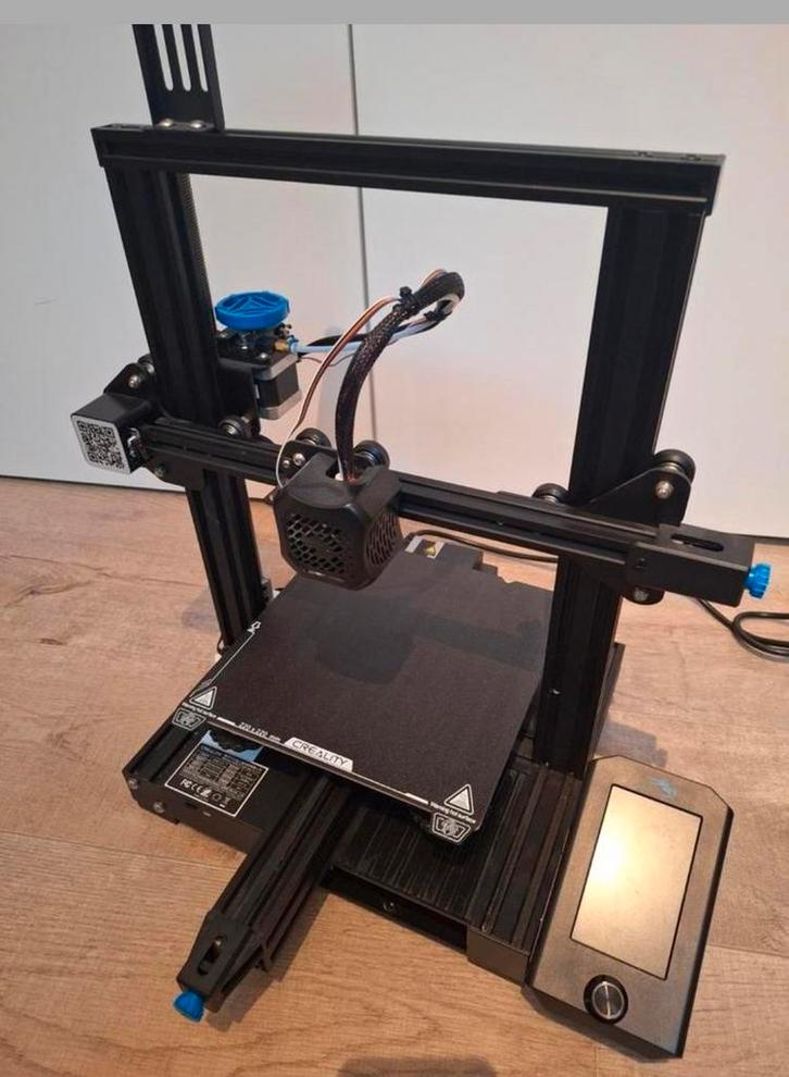 Ender 3 V2 3d printer met extra upgrades, Computers en Software, 3D Printers, Ophalen