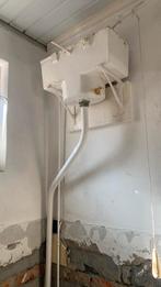 Vintage wc stortbak, Doe-het-zelf en Verbouw, Sanitair, Ophalen of Verzenden, Gebruikt, Toilet