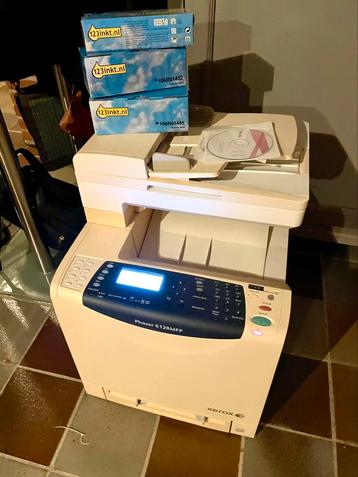 Xerox kleuren laser printer type 6128MFP