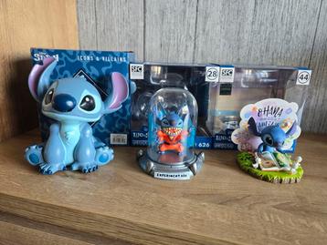 Stitch spaarpot en figures beschikbaar voor biedingen