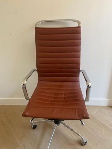 Nette leren design bureaustoel cognac kleur beschikbaar voor biedingen