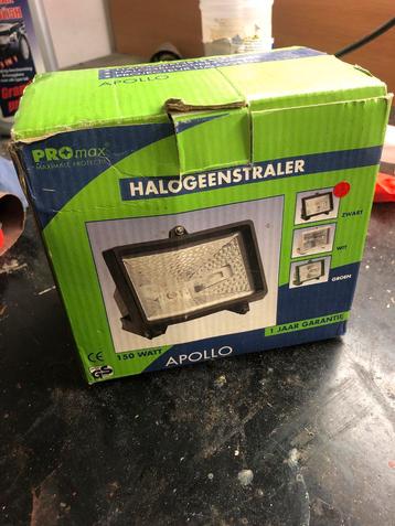Halogeenlamp Zwart 150W Nieuw in Doos beschikbaar voor biedingen