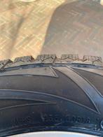 Top Audi winterset 18 inch en meer dan 7,5 mm profiel, Auto-onderdelen, Banden en Velgen, 18 inch, Banden en Velgen, 235 mm, Personenwagen