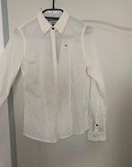 Tommy Hilfiger blouse nieuw crème mt xs. Nieuw met kaartjes, Kleding | Dames, Blouses en Tunieken, Nieuw, Tommy Hilfiger, Maat 34 (XS) of kleiner