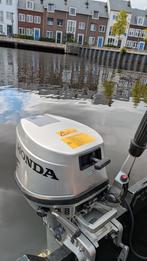 Honda buitenboordmotor., Watersport en Boten, Buiten- en Binnenboordmotoren, Ophalen, Zo goed als nieuw, Benzine