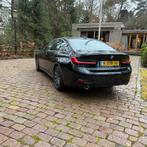 BMW 3-Serie 318i 156pk Aut 2021 Zwart 12.890km, Auto's, Automaat, 1998 cc, Achterwielaandrijving, 1465 kg