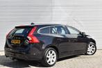 Volvo V60 1.6 D2 MOMENTUM / TREKHAAK / PDC / VOORRUIT VERW., 4 cilinders, Zwart, Origineel Nederlands, 1560 cc