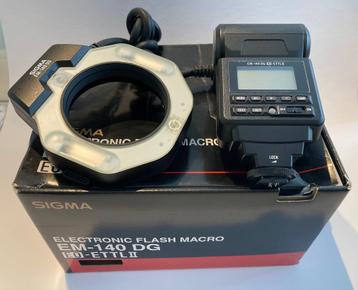 Tamron CANON -AF Macro lens en macro flitsset beschikbaar voor biedingen