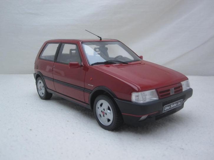 Fiat Uno Turbo i.e. Racing 1990 1:18 OttO-Mobile, Hobby en Vrije tijd, Modelauto's | 1:18, Nieuw, Auto, OttOMobile, Ophalen of Verzenden