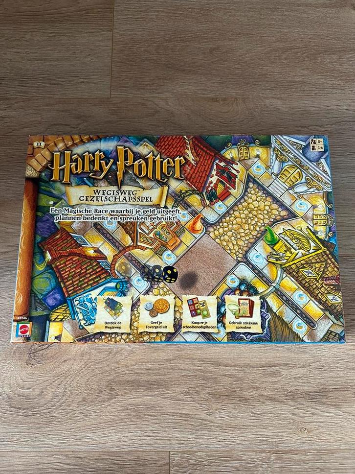 Harry Potter Wegisweg Gezelschapsspel | Mattel | 2002, Hobby en Vrije tijd, Gezelschapsspellen | Bordspellen, Gebruikt, Ophalen of Verzenden