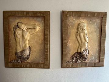 2x muurdecoratie / kunstschilderij / wandreliëf beschikbaar voor biedingen