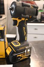 Dewalt DCF923N accu slagmoersleutel 3/8 + lader en accu 18V, Ophalen of Verzenden, Zo goed als nieuw