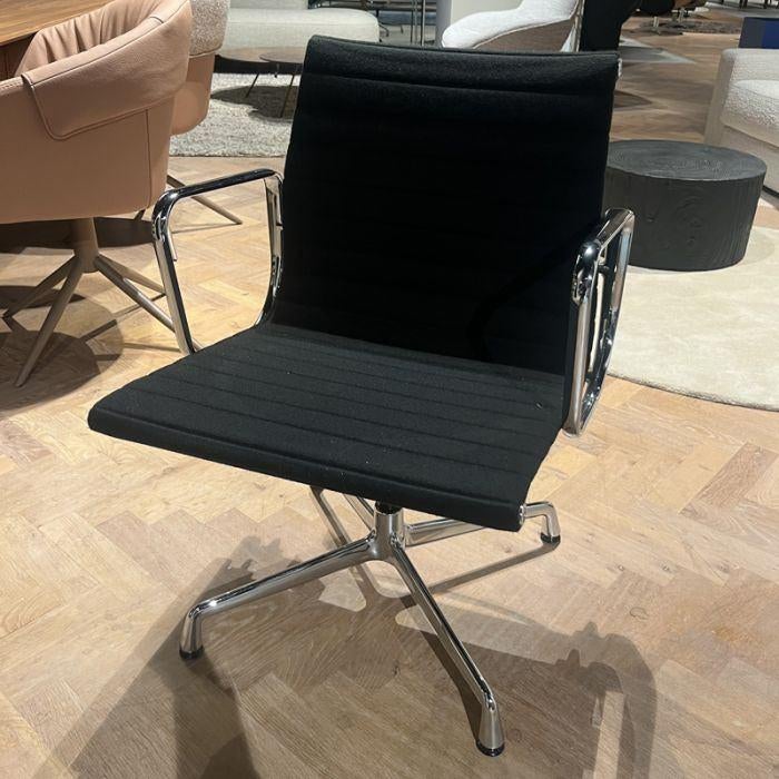 Vitra EA 107 bureaustoel, Ophalen of Verzenden, Gebruikt, Zwart