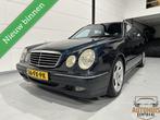 Mercedes E-klasse Combi 240 Avantgarde*Leestekst*7P*, Auto's, Mercedes-Benz, Automaat, Achterwielaandrijving, Gebruikt, Zwart