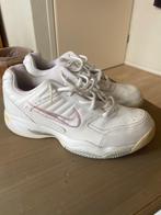 Witte Nike schoenen maat 40. UK maat 8, Ophalen, Wit, Nike, Sneakers of Gympen