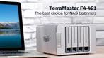 Terramaster F4-421 met geheugen upgrade, Computers en Software, NAS, Ophalen of Verzenden, Zo goed als nieuw