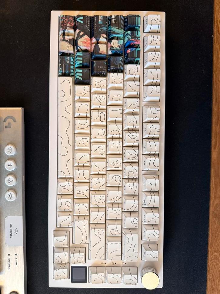 Custom Game Keyboard!, Computers en Software, Toetsenborden, Nieuw, Qwerty, Draadloos, Gaming toetsenbord, Ophalen of Verzenden