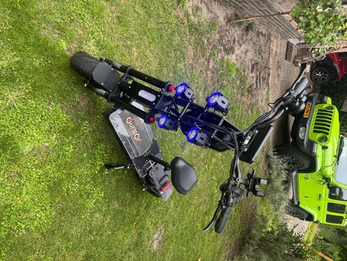 Electrische Superstep qursor 8000 W light-wonder, Fietsen en Brommers, Steps, Zo goed als nieuw, Elektrische step (E-scooter)