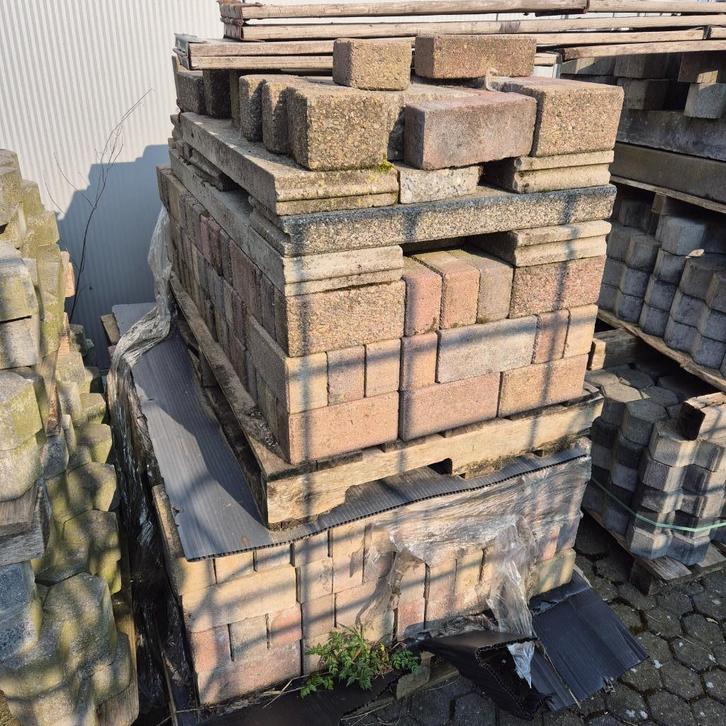 partij nette  betonnen klinkers 20x10x8 cm, Tuin en Terras, Tegels en Klinkers, Gebruikt, Terrastegels, Keramiek, Ophalen