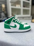 Air Jordan 1 Mid Lucky Green, Nike Air Jordan, Ophalen of Verzenden, Groen, Sneakers of Gympen