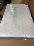 Matras, Ophalen, 140 cm, Zo goed als nieuw, Twijfelaar