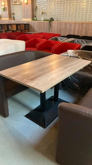 Horeca tafels beschikbaar voor biedingen