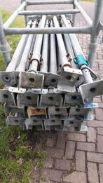 Bouwstempels, Ophalen, IJzer