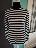 Col truitje. Maat 42. Nikkie, Zwart, Maat 42/44 (L), Ophalen of Verzenden, Zo goed als nieuw