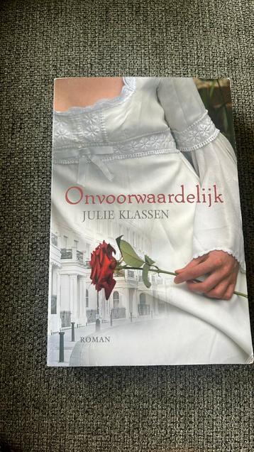 Julie Klassen - Onvoorwaardelijk beschikbaar voor biedingen