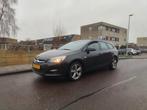 Opel Astra 1.4 Turbo 103KW ST 2014 Zwart, Auto's, Voorwielaandrijving, Stof, Zwart, 4 cilinders