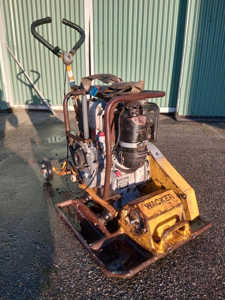 Wacker Trilplaat met Hatz Dieselmotor, Zakelijke goederen, Machines en Bouw | Industrie en Techniek, Ophalen