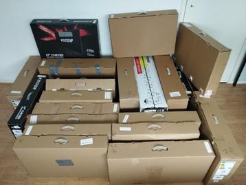 Ontzettend veel gaming monitoren te koop voor lage prijzen beschikbaar voor biedingen