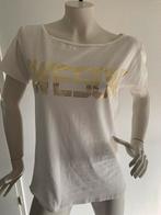 Liu jo shirt met goud kleurige letters maat it 42, Kleding | Dames, T-shirts, Maat 38/40 (M), Wit, Ophalen of Verzenden, Zo goed als nieuw