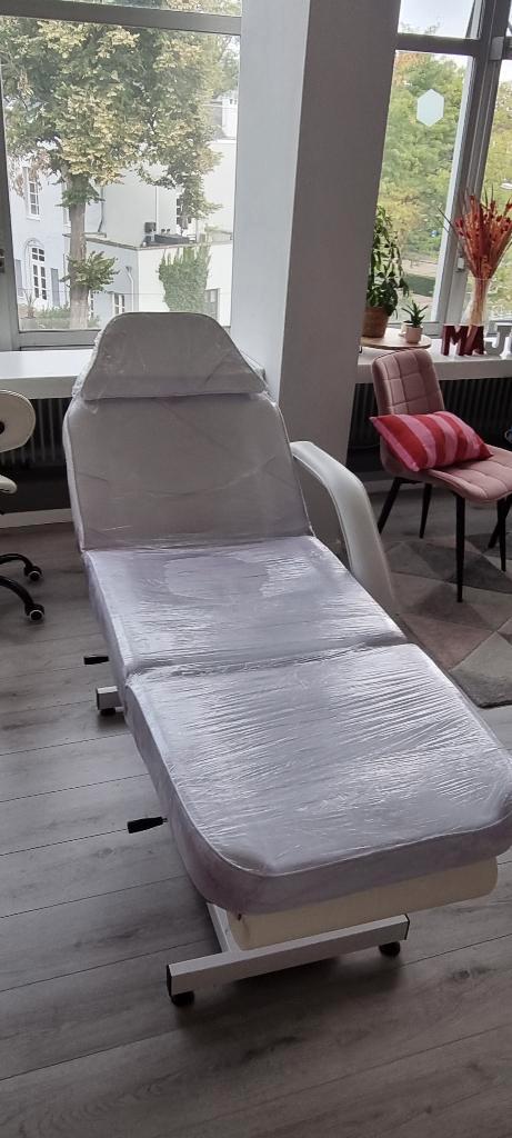 Behandelstoel Hydraulisch Luxe Cosmetische, Sport en Fitness, Massageproducten, Gebruikt, Massagetafel, Ophalen