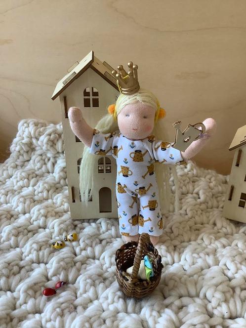 Zomer koninginnetje, Kinderen en Baby's, Speelgoed | Poppen, Nieuw, Overige typen, Ophalen of Verzenden