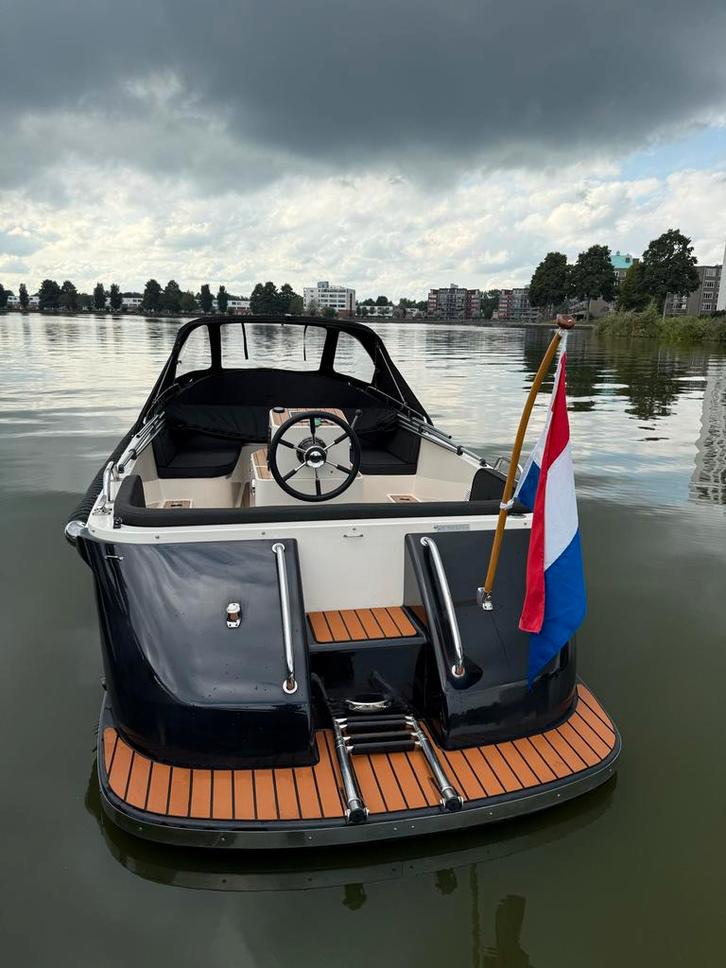 Zeer nette sloep primeur 570 diesel Craftsman Marine.27PK, Watersport en Boten, Motorboten en Motorjachten, Gebruikt, Polyester