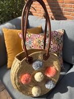 Ibiza boho tas met pompoms en lederen hengsels, Ophalen of Verzenden, Zo goed als nieuw, Overige kleuren, Overige typen