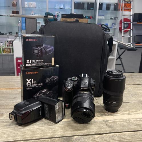 Nikon D5300 + Veel Extras (2 Lenzen) Nu voor €389, Audio, Tv en Foto, Fotocamera's Digitaal, Zo goed als nieuw