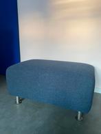 Blauwe poef, Ophalen, Gebruikt, Rond, 50 tot 75 cm