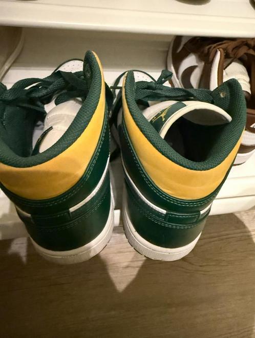 Nike Air Jordan High Top – Groen/Geel – maat 42 weg is weg!, Kleding | Heren, Schoenen, Zo goed als nieuw, Sneakers of Gympen